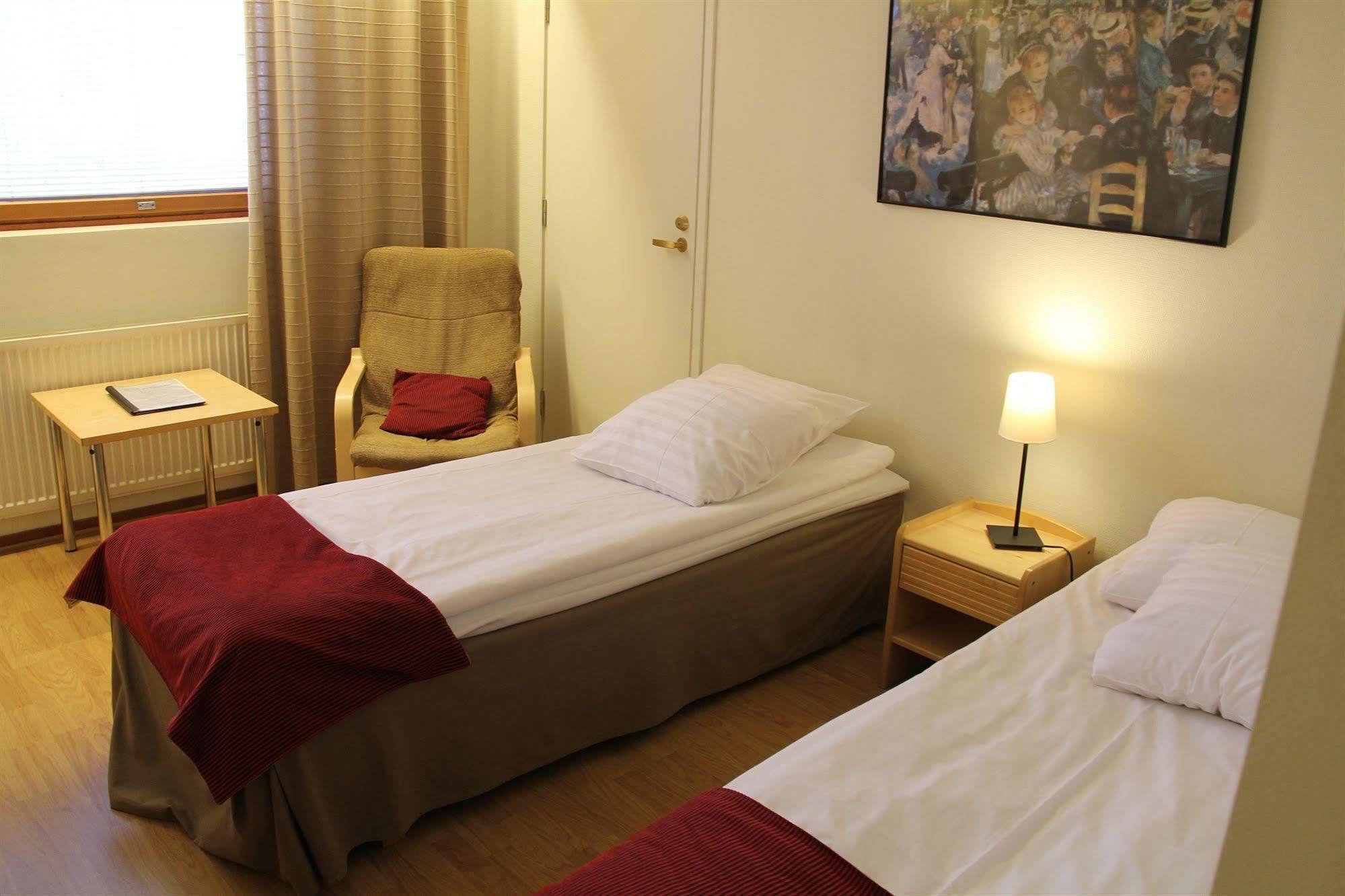 Hotel Hermica Tampere Exterior photo